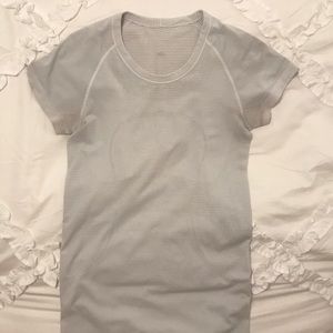 Swiftly Tech Short Sleeve Shirt